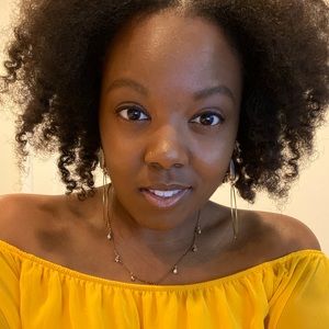 Meet your Posher, Jasmine